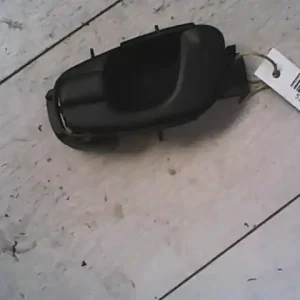 Vásárlói kedvenc DAEWOO LANOS -01 Bal első belső kilincs bontott alkatrész