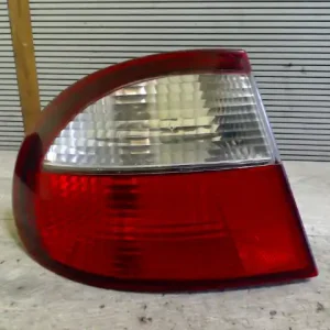 Akció DAEWOO LANOS -01 Bal külső hátsó lámpa bontott alkatrész