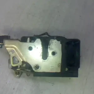 Vedd meg online DAEWOO LANOS -01 Jobb hátsó ajtó zárszerkezet központi záras 4 ajtósbontott alkatrész