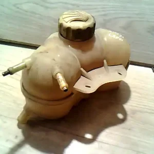 Akciós ár DAEWOO LANOS -01 Kiegyenlítő tartály 1.5ibontott alkatrész