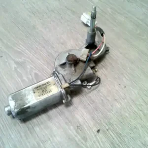 Vedd meg most DAEWOO MATIZ 01-05 Ablaktörlő motor hátsó bontott alkatrész