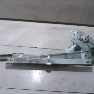 Vásárlói kedvenc DAEWOO MATIZ 01-05 Bal hátsó ablakemelő szerkezet mechanikus bontott alkatrész