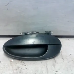 Vedd meg most DAEWOO MATIZ 01-05 Bal hátsó külső kilincs bontott alkatrész