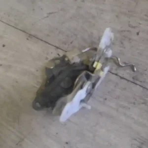 Szuper ajánlat DAEWOO MATIZ 01-05 Jobb hátsó ajtó zárszerkezet mechanikus 5 ajtós, zöld bontott alkatrész