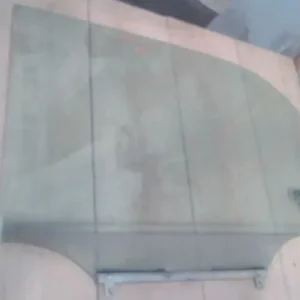 Szuper akció DAEWOO MATIZ 98-01 Bal hátsó ajtóüveg 5 ajtós bontott alkatrész