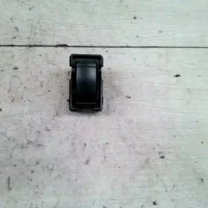 Vásárlói kedvenc DAEWOO NUBIRA 03-10 Jobb hátsó ablakemelő kapcsoló 4 ajtós bontott alkatrész