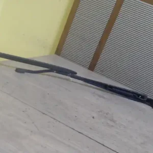 Árcsökkenés DAEWOO Tacuma 02-08 Ablaktörlő kar bal első bontott alkatrész