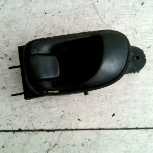 Árcsökkenés DAEWOO Tacuma 99-04 Bal hátsó belső kilincs bontott alkatrész