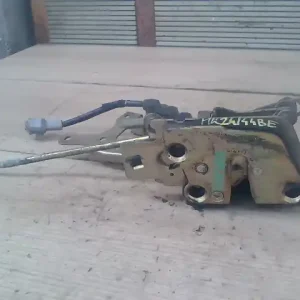 DAIHATSU APPLAUSE Bal első ajtó zárszerkezet mechanikus bontott alkatrész Kedvezmény