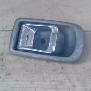 Népszerű DAIHATSU APPLAUSE Jobb első belső kilincs bontott alkatrész