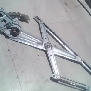 DAIHATSU CHARADE -92 Jobb első ablakemelő szerkezet mechanikus 5 ajtós bontott alkatrész Biztonságos fizetés