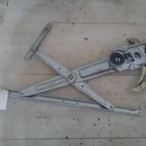 DAIHATSU COURE Jobb első ablakemelő szerkezet 3 ajtós bontott alkatrész Azonnali szállítás