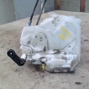 Legnépszerűbb DAIHATSU Cuore 2007- (L276) Bal első ajtó zárszerkezet központi záras bontott alkatrész