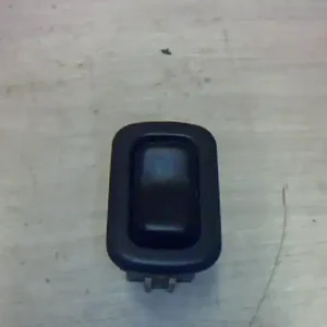 Vedd meg online DAIHATSU MOVE 94.06-99-11 Hátsó ablaktörlő kapcsoló bontott alkatrész