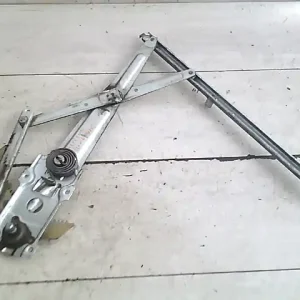 Gyors szállítás DAIHATSU MOVE 94.06-99-11 Jobb hátsó ablakemelő szerkezet mechanikus bontott alkatrész