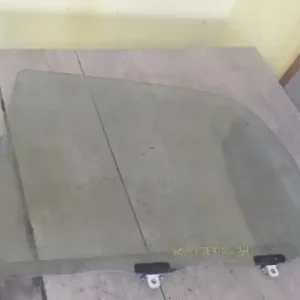 Árengedmény DAIHATSU TERIOS Jobb hátsó ajtóüveg 5 ajtós bontott alkatrész