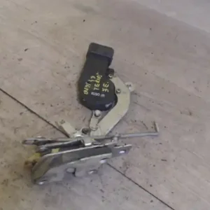 Kihagyhatatlan ajánlat DAIHATSU TERIOS Jobb első ajtó zárszerkezet központizáras 5 ajtós bontott alkatrész