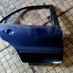 Vedd meg most FIAT BRAVA Bal hátsó ajtó. bontott alkatrész