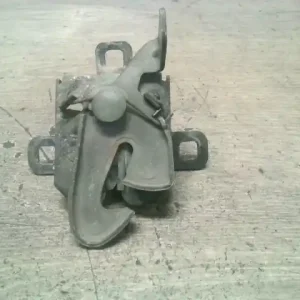 Akciós ár FIAT DOBLO 01.01-05.09 Motorháztető zár 5 ajtós bontott alkatrész