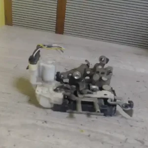 Vedd meg most FIAT MULTIPLA 04.08-10.02 Bal első ajtó zárszerkezet központi záras bontott alkatrész