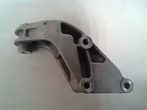 Végkiárusítás FIAT PUNTO I. Sebességváltó tartó bak bontott alkatrész