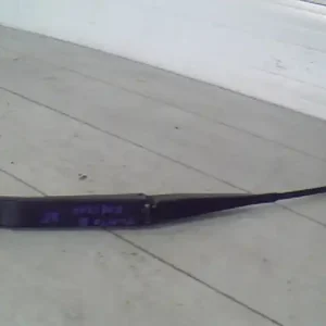 Vedd meg most FIAT PUNTO II. Ablaktörlő kar bal első bontott alkatrész