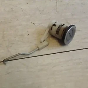 Vedd meg online FIAT PUNTO II. Bal első ajtó dugózár bontott alkatrész