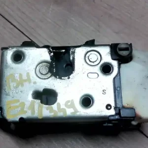 Akció FIAT PUNTO II. Bal hátsó ajtó zárszerkezet központi záras bontott alkatrész