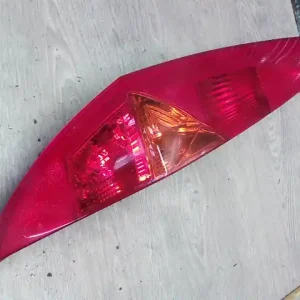 Ajánlat FIAT PUNTO II. Bal hátsó lámpa 3 ajtós bontott alkatrész