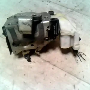 Vedd meg online FIAT PUNTO II. Jobb első ajtó zárszerkezet központizáras bontott alkatrész