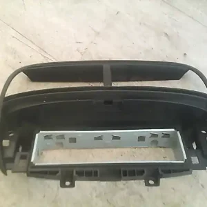 Vedd meg online FIAT PUNTO III. Középkonzol keret bontott alkatrész