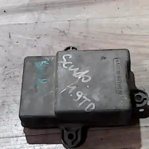 Vedd meg online FIAT SCUDO Légzsák indító elektronika bontott alkatrész