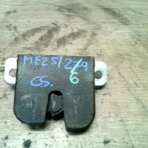 Prémium SEAT LEON 99- Csomagtér ajtó zárszerkezet 5 ajtós, ferdehátú bontott alkatrész