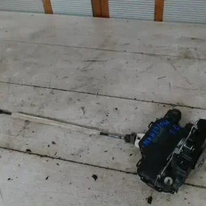 SEAT LEON 99- Jobb első ajtó zárszerkezet központizáras bontott alkatrész Legnépszerűbb