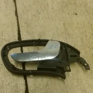 SEAT LEON 99- Jobb első belső kilincs bontott alkatrész Kiárusítás