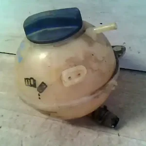 SEAT LEON 99- Kiegyenlítő tartály 1.4 i, 16v bontott alkatrész Legjobb ár