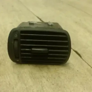 SEAT LEON 99- Szellőző bal bontott alkatrész Nézd meg most