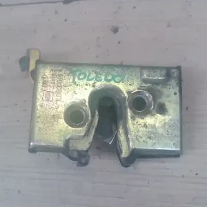 Legnépszerűbb SEAT TOLEDO -99 Jobb első ajtó zárszerkezet mechanikus 4 ajtós bontott alkatrész