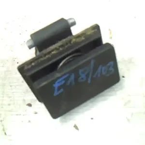 SEAT TOLEDO -99 Kesztyűtartó nyitóbontott alkatrész Ingyenes szállítás