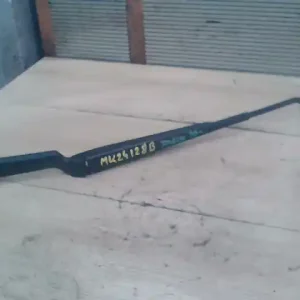 Vedd meg most SEAT Toledo 1999.04.01-2004.09.30 Ablaktörlő kar bal első bontott alkatrész