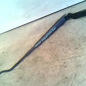 SEAT Toledo 1999.04.01-2004.09.30 Ablaktörlő kar bal első bontott alkatrész Kedvezmény