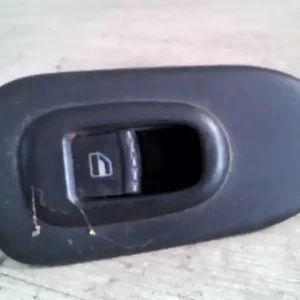 Olcsó SEAT Toledo 1999.04.01-2004.09.30 Jobb első ablakemelő kapcsoló bontott alkatrész