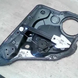 SEAT Toledo 1999.04.01-2004.09.30 Jobb hátsó ablakemelő szerkezet elektromos motor nélkül bontott alkatrész Expressz kézbesítés