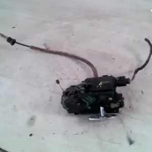 SEAT Toledo 1999.04.01-2004.09.30 Jobb hátsó ajtó zárszerkezet központi záras bontott alkatrész Kedvezmény