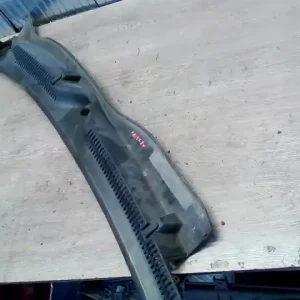 Vedd meg online SEAT Toledo 1999.04.01-2004.09.30 Levélrács bontott alkatrész