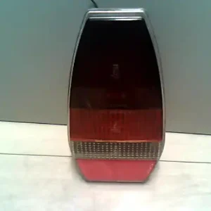 Akciós ár SKODA 120 Bal hátsó lámpa bontott alkatrész