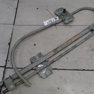 Kedvezményes ár SKODA 120 Jobb hátsó ablakemelő szerkezet mechanikus bontott alkatrész