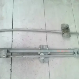 Kiárusítás SKODA 120 Jobb hátsó ablakemelő szerkezet mechanikus 4 ajtós bontott alkatrész