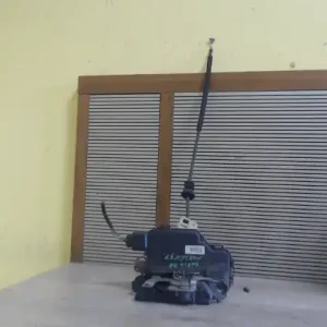 Biztonságos vásárlás SKODA FABIA 99-07 Bal első ajtó zárszerkezet központi záras bontott alkatrész