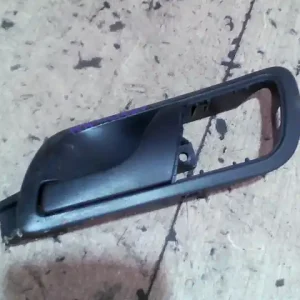 Vásárlói kedvenc SKODA FABIA 99-07 Bal első belső kilincs bontott alkatrész